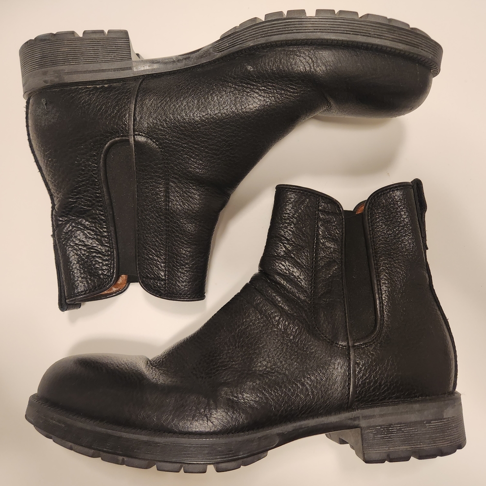 Men's Black Leather Chelsea Boots